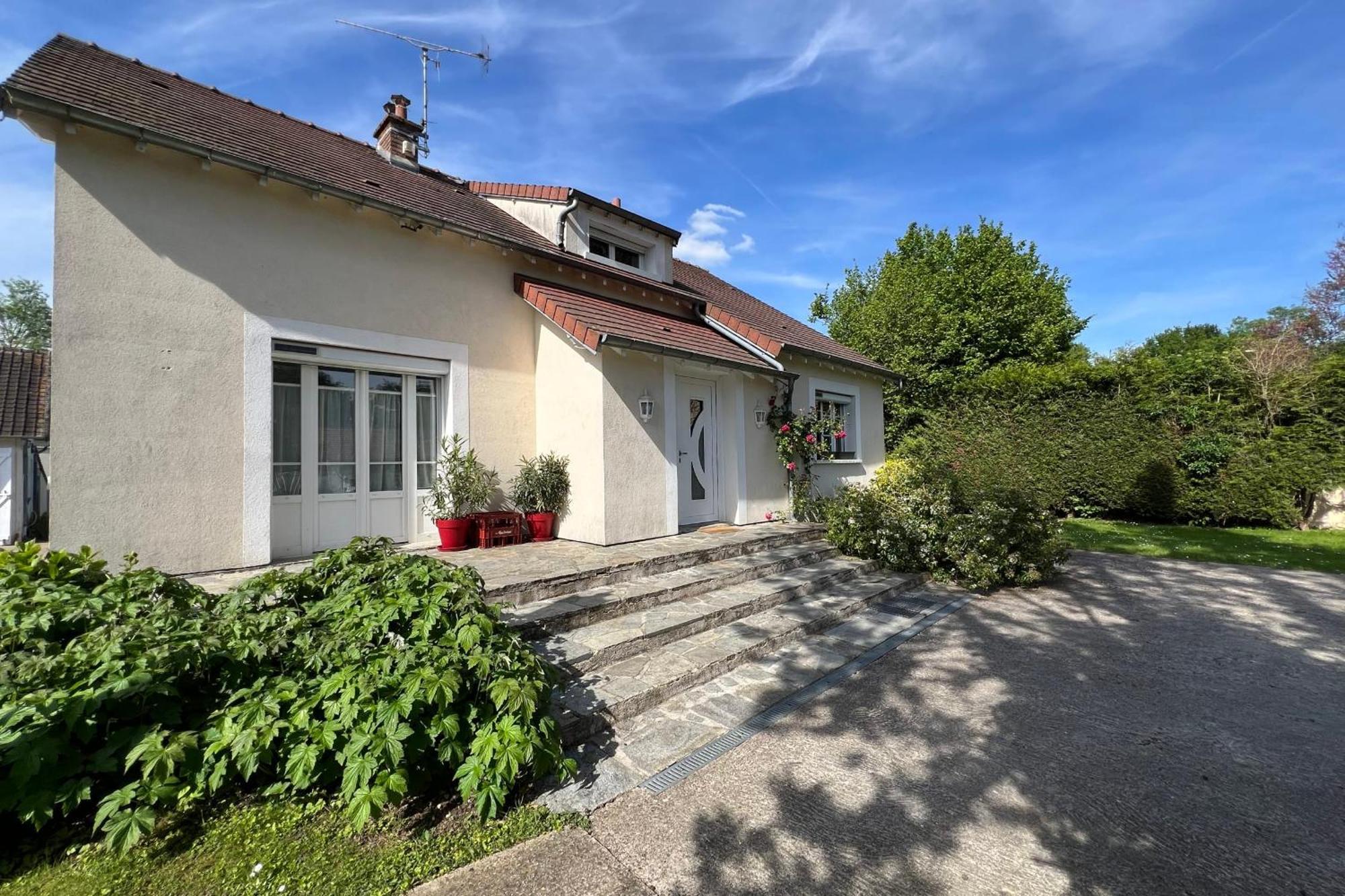 Les Sablons Villa La Houssaye-en-Brie Buitenkant foto