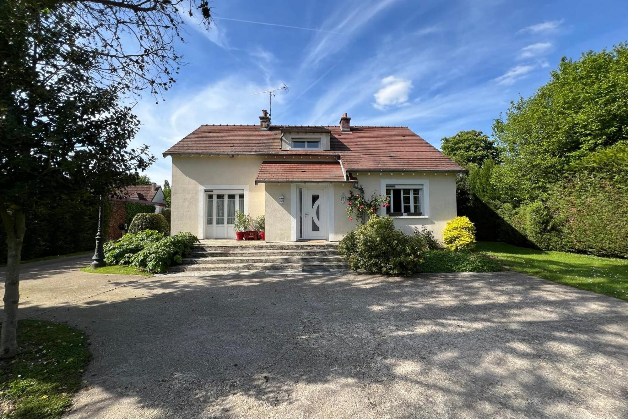 Les Sablons Villa La Houssaye-en-Brie Buitenkant foto