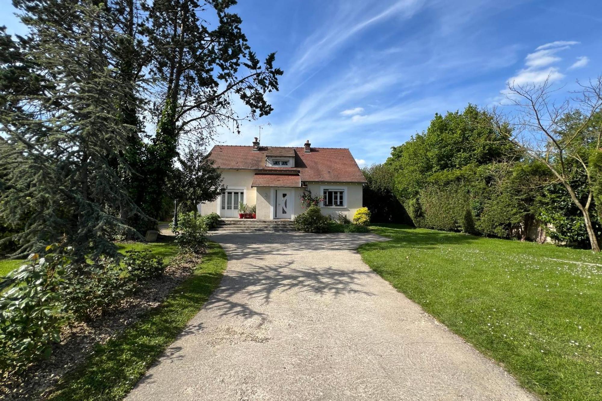 Les Sablons Villa La Houssaye-en-Brie Buitenkant foto