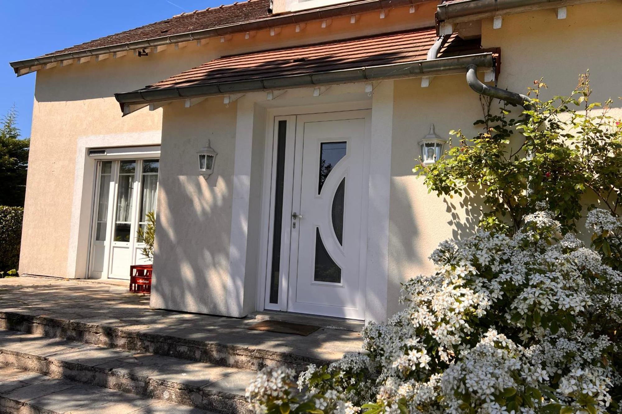 Les Sablons Villa La Houssaye-en-Brie Buitenkant foto