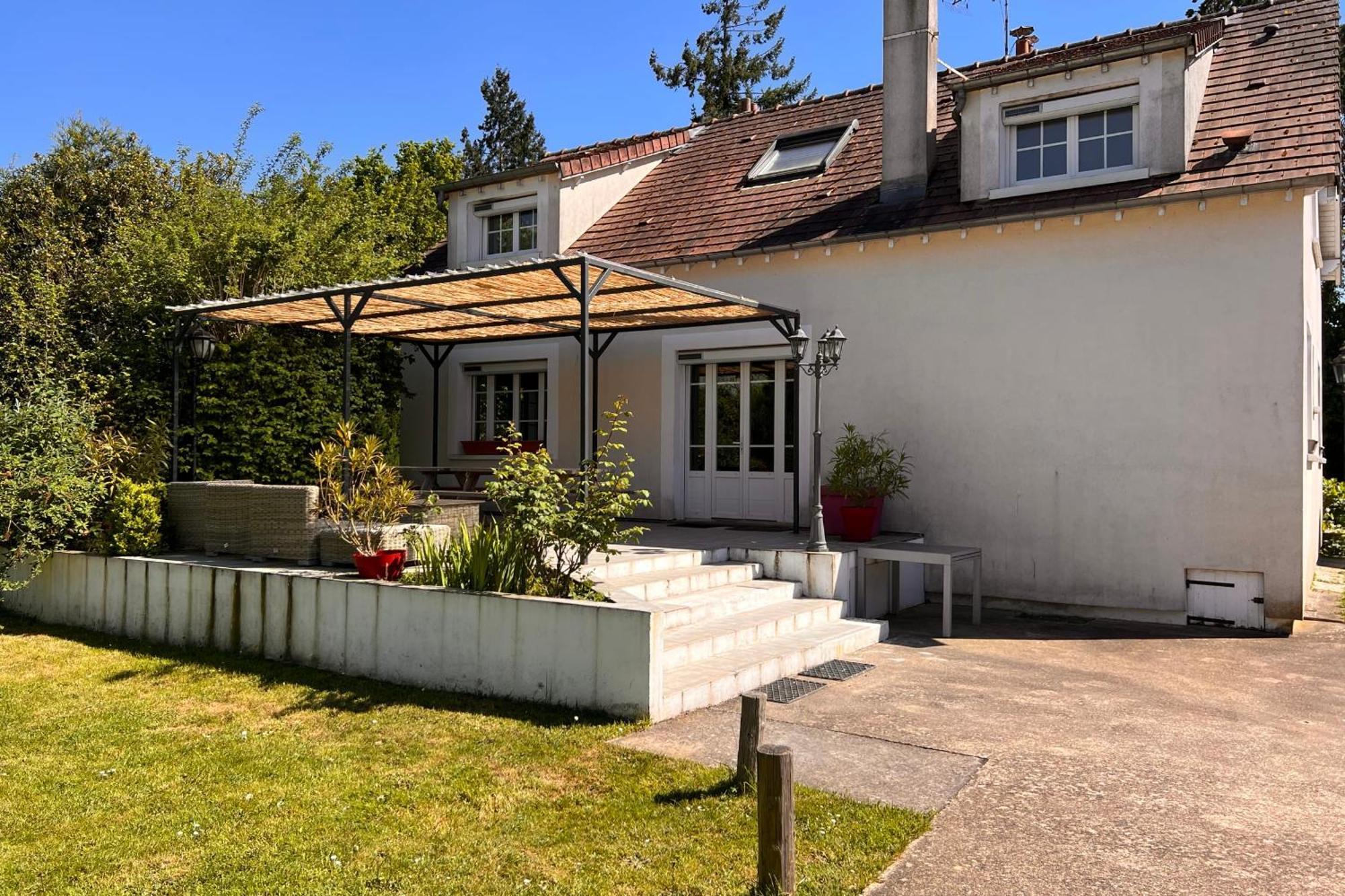 Les Sablons Villa La Houssaye-en-Brie Buitenkant foto