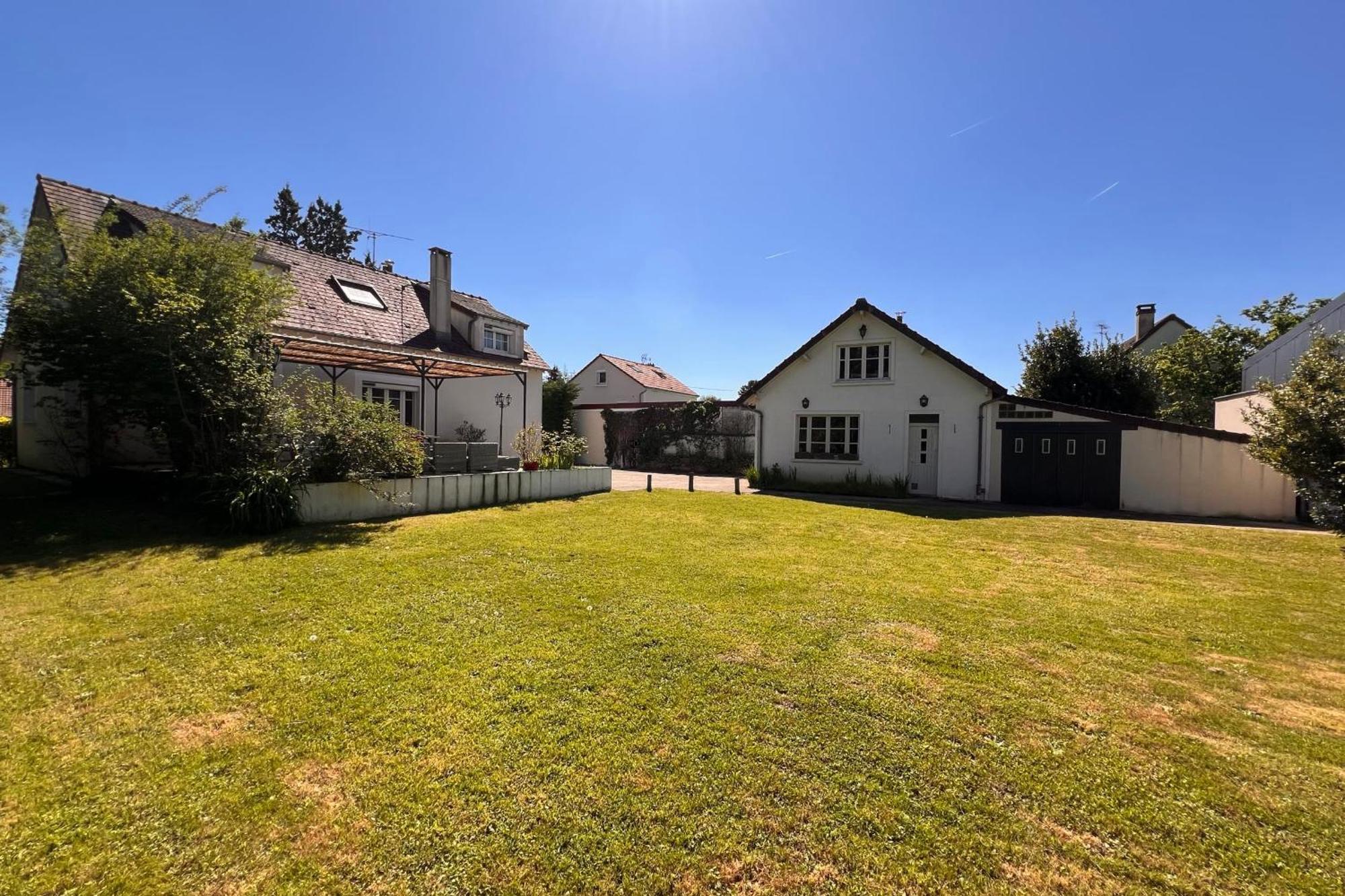 Les Sablons Villa La Houssaye-en-Brie Buitenkant foto